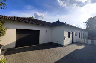 Haus mieten in 93133 Burglengenfeld, Freistehender Bungalow in Burglengenfeld - barrierefrei, ruhig gelegen, energieeffizient + Kaminofen