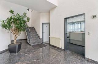 Gewerbeimmobilie kaufen in Carl-Otto-Weg 18, 88481 Balzheim, Gewerbekomplex mit Produktion, Büros und Halle!