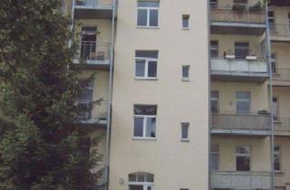 Wohnung kaufen in 08525 Plauen, ++ 1 Raum mit Balkon vermietet ++
