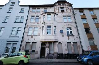 Wohnung kaufen in 45139 Ostviertel, Dachgeschosswohnung am Essener Hauptbahnhof!