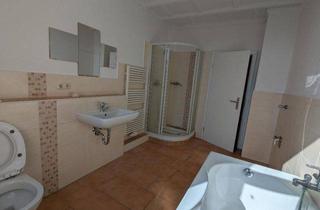 Wohnung mieten in 08525 Plauen, Neu renovierte 4-R. Whg. in gutem Haus