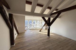 Lofts mieten in Westliche Stadtmauerstraße 64, 91054 Erlangen, Exklusive Loft-DG-Wohnung mit 42 m² Dachterrasse & Blick über Erlangen!