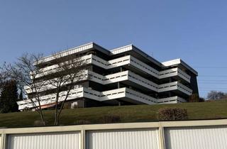 Wohnung kaufen in 51674 Wiehl, Beliebte Wohnlage Wiehl Oberbantenberg 4 Zimmer Wohnung mit großer Terrasse