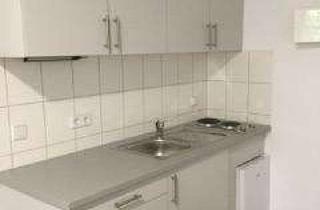 Wohnung mieten in Walther-Rathenau-Straße 43, 39106 Alte Neustadt, Studenten aufgepasst!!