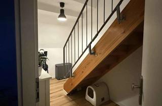 Wohnung mieten in Bahnhofstraße 21, 74248 Ellhofen, Kleine 2-Zimmer Dachgeschosswohnung in Ellhofen, frisch saniert