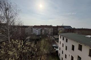 Wohnung mieten in Gobbinstraße, 02826 Innenstadt, Schön geschnittene, bahnhofsnahe 3-Raum-Dachgeschosswohnung mit gut ausgestattetem Badezimmer!