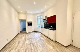 Wohnung mieten in Riedfeldstr. 68a, 68169 Neckarstadt, Altbauwohnung komplett saniert mit Einbauküche