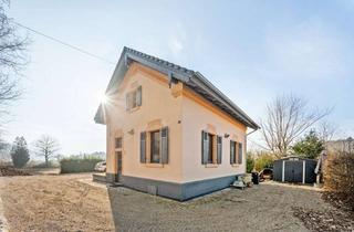 Haus kaufen in 74930 Ittlingen, Lebe Deinen Traum - unikates Bahnwärterhäuschen mit riesigem Grundstück