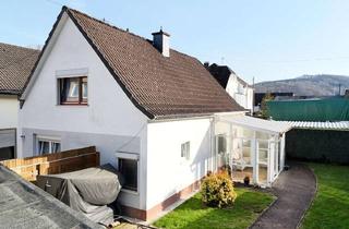 Einfamilienhaus kaufen in 51645 Gummersbach, Behagliches Einfamilienhaus in zentrumsnaher Stadtlage!