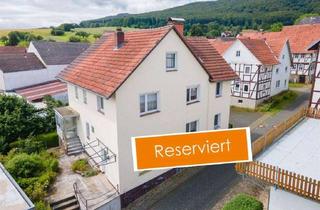 Haus kaufen in 37297 Berkatal, Geräumig, bezahlbar und ruhig gelegen: Massives Ein- bis Zweifamilienhaus mit Garten und Garage