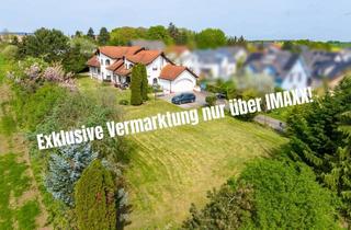 Villa kaufen in 61130 Nidderau, Zur Entwicklung: Große Villa in Feldrandlage mit Option zur Teilung nach WEG + extra Baugrundstück