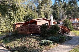 Haus kaufen in 99444 Blankenhain, Blankenhain - Waldhütte Bungalow in ruhiger Lage