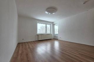 Wohnung kaufen in 38678 Clausthal-Zellerfeld, Clausthal-Zellerfeld - Helle 4 Zimmerwohnung mit saniertem Bad und Balkon in 3. Etage