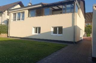 Einfamilienhaus kaufen in 59581 Warstein, Warstein - Einfamilienhaus mit Einliegerwohnung in Warstein-Allagen