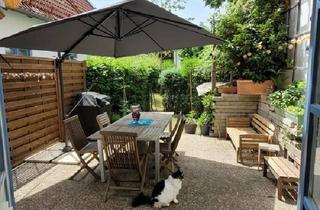 Wohnung kaufen in 82067 Ebenhausen, Schäftlarn - Haus im Haus Maisonette 4 Zimmer mit Terrasse & Garten: Privat