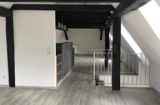 Wohnung kaufen in 71229 Leonberg, Leonberg - Moderne Maisonette-Wohnung für Individualisten!