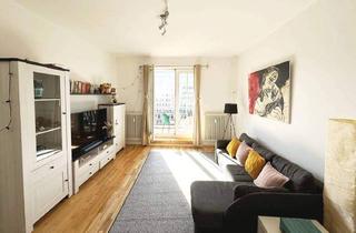 Wohnung kaufen in Karl-Marx-Allee 119, 10243 Berlin, Berlin - Fantastische 2-Zimmer-Wohnung mit Südbalkon in bester Lage