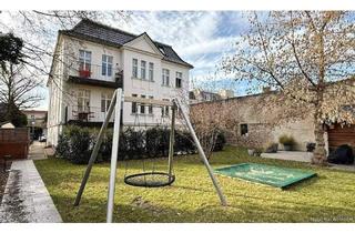 Wohnung kaufen in 14163 Berlin, Berlin - Sehr schöne, gut geschnittene 2-Zimmer-Wohnung mit sonnigem Balkon