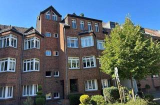 Wohnung kaufen in Urdenbacher Dorfstrasse 34, 40593 Düsseldorf, Düsseldorf-Urdenbach - 3 Zimmer-DG-Wohnung mit Balkon & Blick in den Garten