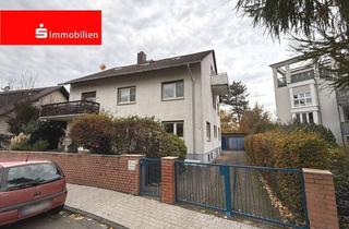 Wohnung kaufen in 64287 Darmstadt, 3-Zimmer-Dachgeschosswohnung mit eigenem Gartenanteil auf Erbaurecht