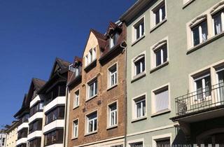 Wohnung kaufen in 79106 Stühlinger, Großer Balkon, Gartenmitnutzung und charmanter Altbau-Flair - ein Kleinod im Stühlinger!