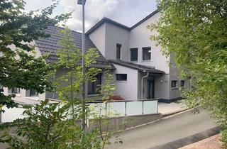 Wohnung kaufen in 91286 Obertrubach, Exklusives Wohnjuwel mit Panoramablick – 300 m² Wohnluxus in der Fränkischen Schweiz
