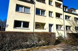 Wohnung kaufen in 50858 Junkersdorf, Helle 2-Zimmer-Souterrainwohnung in Köln Junkersdorf