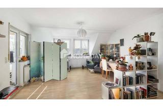 Wohnung kaufen in 63150 Heusenstamm, Gut vermietete 3-Zimmer-DG-Wohnung mit Balkon, Carport und EBK in begehrter Lage von Heusenstamm