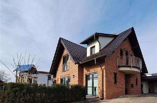 Wohnung mieten in Im Geist, 32457 Porta Westfalica, Exklusives Wohnen mit „Haus-im-Haus“-Feeling: Moderne DG-Wohnung in Porta Westfalica-Eisbergen