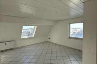 Wohnung mieten in Lindenstrasse, 72184 Eutingen, Moderne 3‑Zimmer Dachgeschosswohnung in Eutingen im Gäu