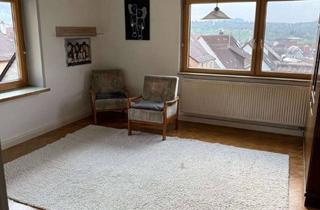 Wohnung mieten in Marktstraße 11, 73277 Owen, Renovierungsbedürftige 4,5-Zimmer-Wohnung mit Balkon in Owen