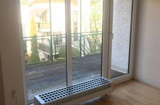 Wohnung mieten in Frankfurter Straße 21, 65189 Wiesbaden, Oberste Wohnung mit 2 Balkonen und schöner Aussicht