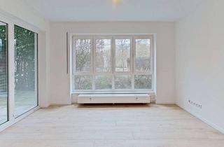 Wohnung mieten in Dresdener Straße, 40595 Hellerhof, ** Erstbezug nach Sanierung ** Große 2-Zimmer-Wohnung mit sonniger Terrasse und Wannenbad