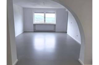 Wohnung mieten in Wieselbacher Weg 42, 55743 Idar-Oberstein, -Zweitbezug- Kernsanierte 3-Zimmer Wohnung mit Balkon im EG in Idar-Oberstein