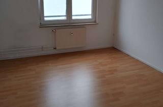 Wohnung mieten in Karlsluster Str. 11, 15859 Storkow, 3 Zimmerwohnung mit Wannenbad sucht kleine Familie!