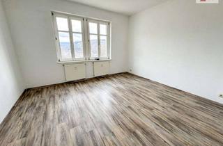 Wohnung mieten in Ricarda-Huch-Straße 19, 08280 Aue, Tolle 3-Raum-Wohnung in ruhiger Lage von Aue