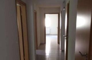 Wohnung mieten in Salierstr. 39, 75177 Nordstadt, Geräumige und vollständig renovierte 3-Zimmer-Wohnung mit Balkon