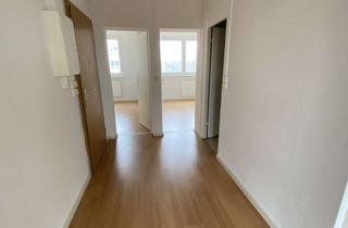 Wohnung mieten in Carl-Zeiss-Straße, 06122 Nördliche Neustadt, Entspannt leben mit tollen Ausblick vom Südbalkon