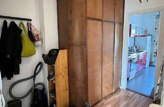 Wohnung mieten in Parkstrasse, 28195 Bremen, 28195 Altstadt, Helle 2-Zimmer-Wohnung im 3. OG mit Balkon in Bremen-Altstadt