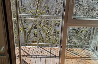 Wohnung mieten in 14776 Neustadt, Gutenbergstr. helle 2-Zi-Altbau-Whg. mit EBK und Balkon im 1. OG per SOFORT zu VERMIETEN