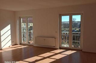 Wohnung mieten in Kabelweg 1-13, 06842 Süd, Helle 4-Zimmer-Wohnung mit Balkon in Dessau-Roßlau