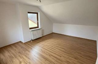 Wohnung mieten in 74074 Heilbronn, 2,5-Zimmer-Wohnung – Loggia, EBK & Stellplatz – Heilbronn Süd