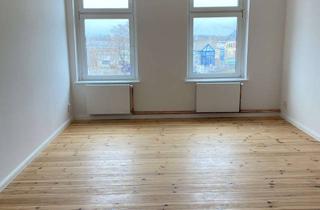 Wohnung mieten in Sachsenhausener Straße 16, 16515 Oranienburg, Saniert! Perfekt geschnittene 4-Zimmer-Wohnung mit Dielen und Kassettentüren.