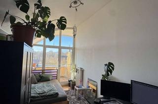 Wohnung mieten in Hermannstädter Str., 83301 Traunreut, Helle 3-Zimmer Wohnung im 3. OG mit Balkon in Traunreut