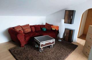 Wohnung mieten in Hauptstraße, 78239 Rielasingen-Worblingen, Helle 2-Zimmer Dachgeschosswohnung mit Balkon in Rielasingen-Worblingen