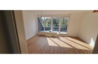 Wohnung mieten in Ulrichstraße 152, 50226 Frechen, 4-Zimmer Wohnung mit Süd-Balkon und Tiefgaragenstellplatz