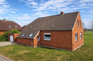 Haus kaufen in 26632 Ihlow, Charmantes Landhaus mit Wirtschaftsteil, Garage und großem Garten in Ihlow-Simonswolde