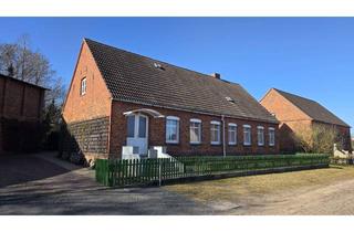 Bauernhaus kaufen in Klosterstraße, 19395 Plau, sehr gepflegtes Bauernhaus mit Weitblick über die Wiesen