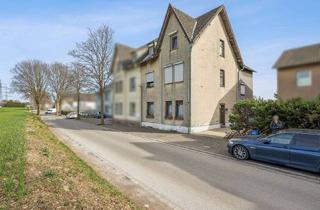 Doppelhaushälfte kaufen in 58239 Schwerte, Renovierungsbedürftiges Dreifamilienhaus mit vielseitigen Nutzungsmöglichkeiten in Schwerte