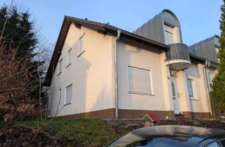 Haus kaufen in 57610 Altenkirchen, Geräumiges 4-Zimmer Haus in Altenkirchen (Westerwald)